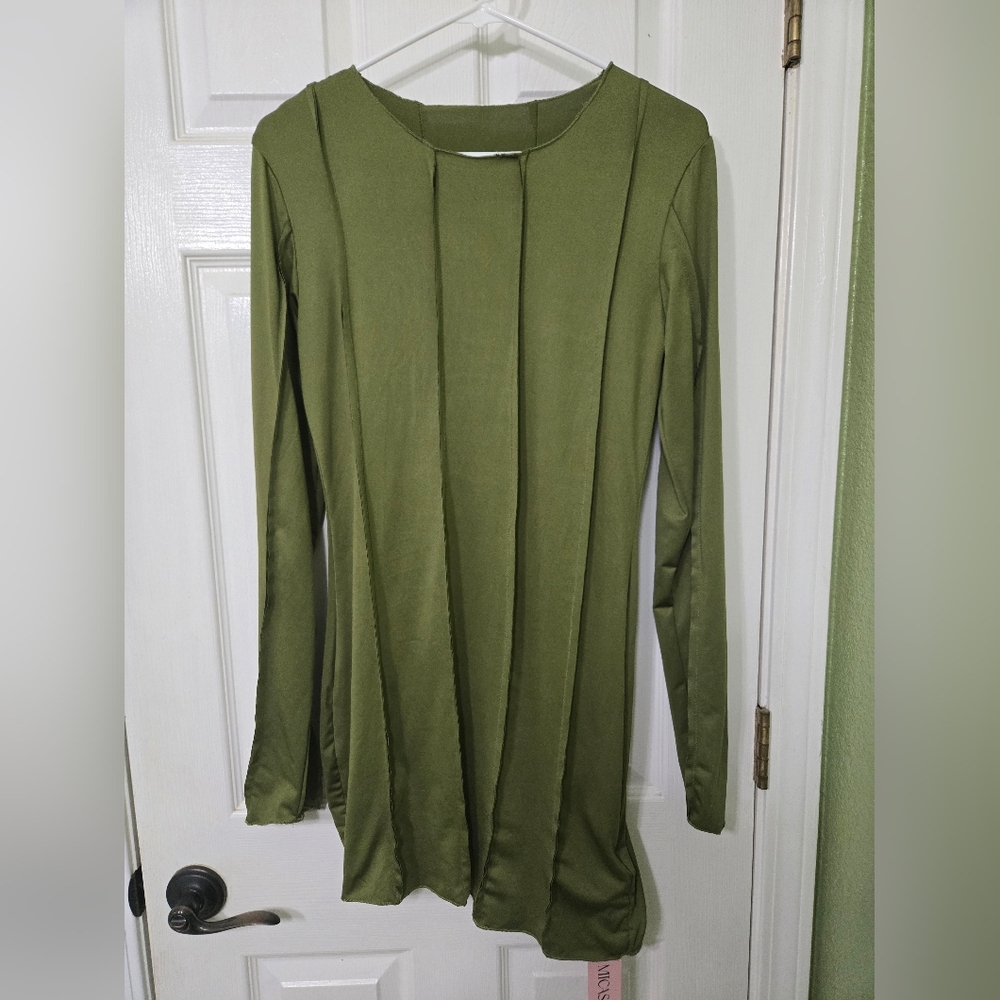 NWT Micas Chic Long Sleeve Olive Dress, Large